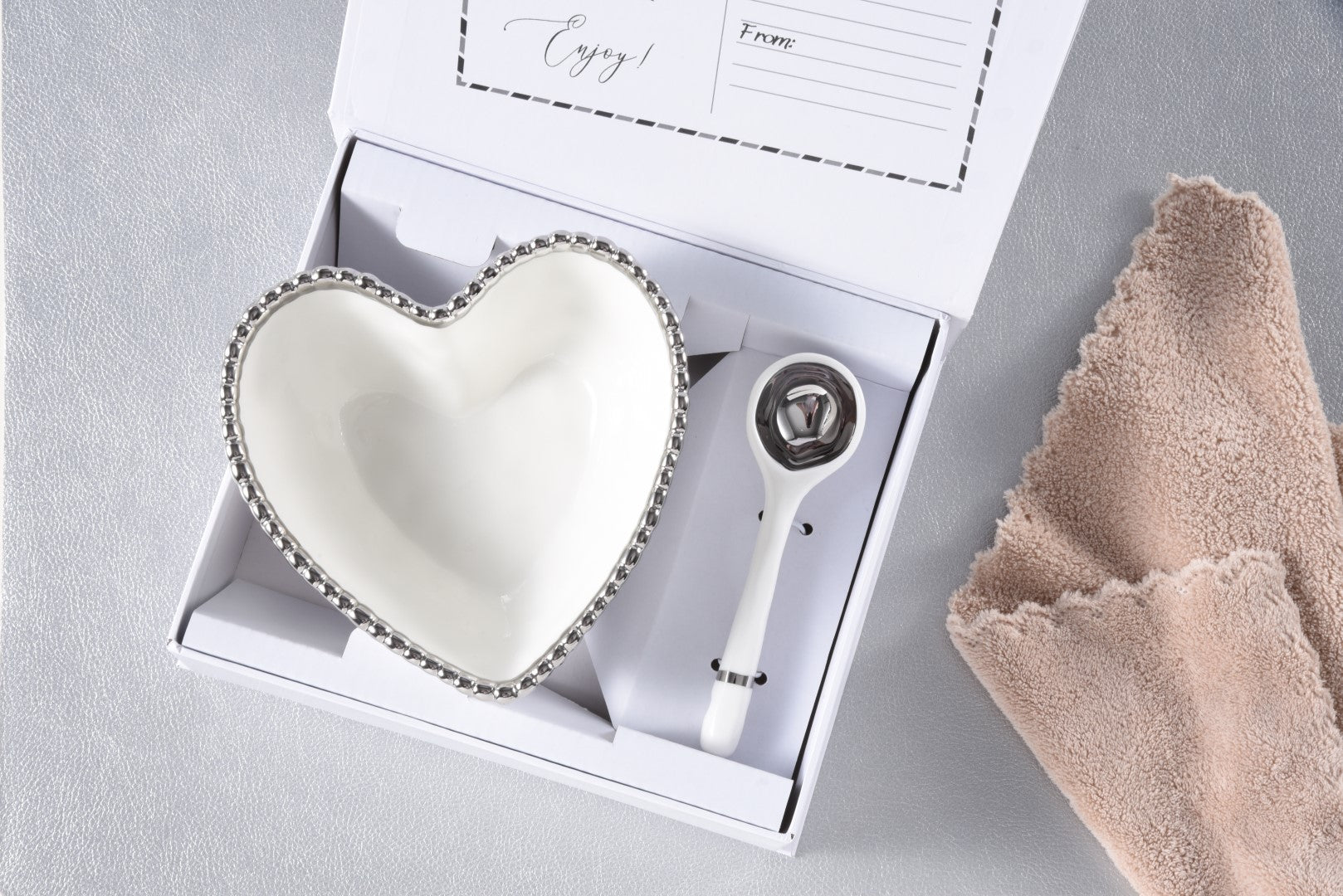 The Beaded Heart Set