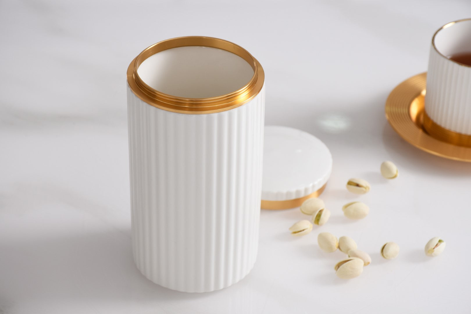 Tall Canister - Medium Simply Me Box