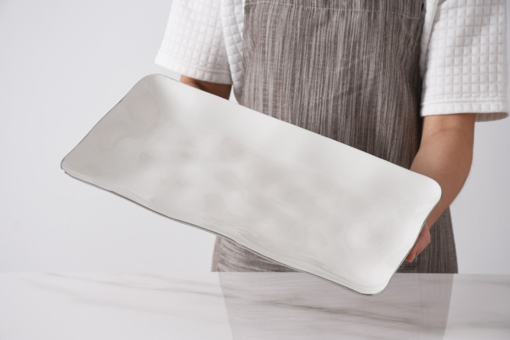 Thin & Simple Rectangular Platter Pampa Bay