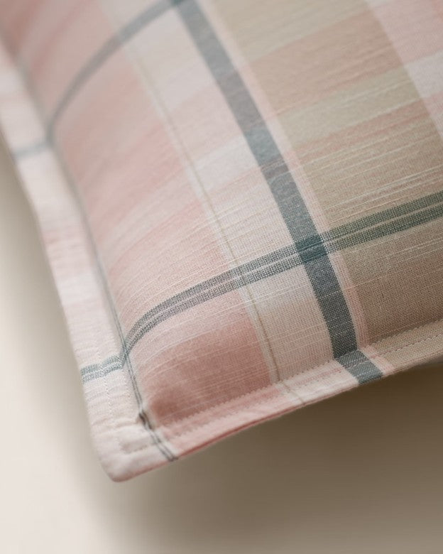 Dorian Throw Pillow