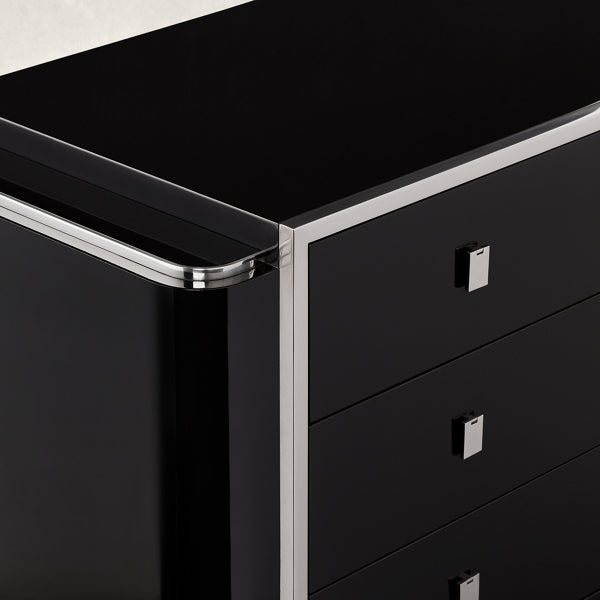Duke Chest of Drawers