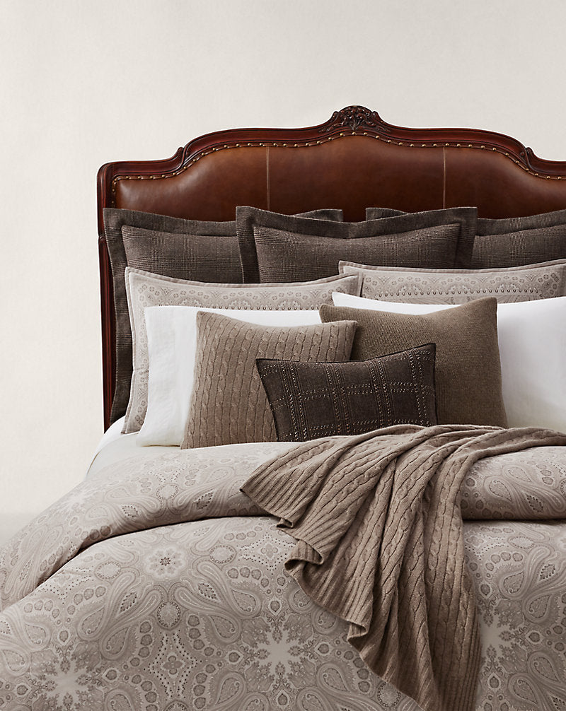 Beaumont Comforter