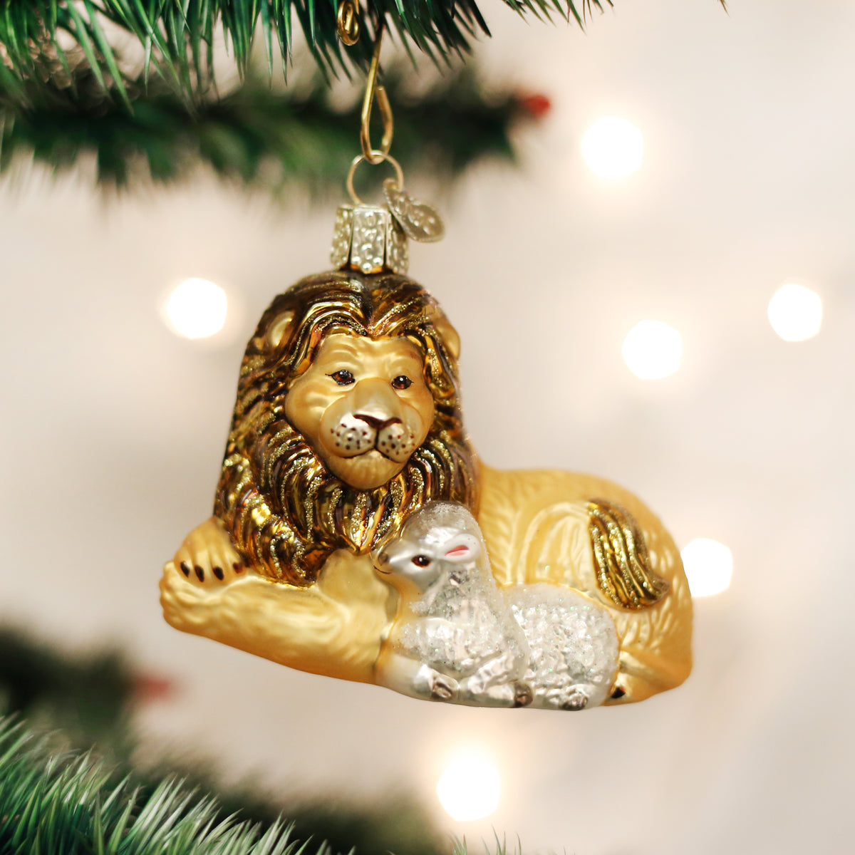 Lion And Lamb Ornament Old World Christmas