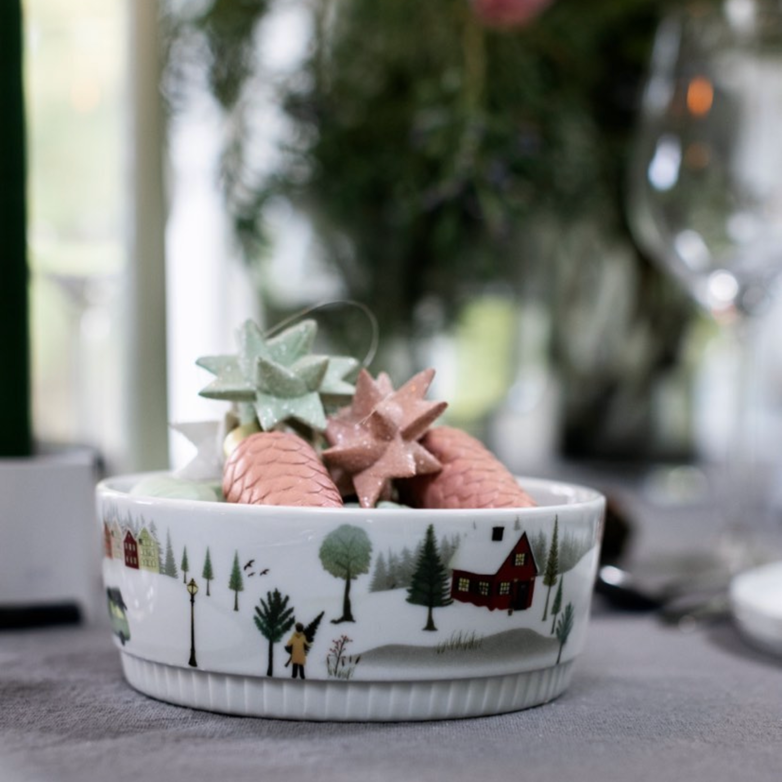 Winter Decor Toulouse Bowl 5.5", Set of 4