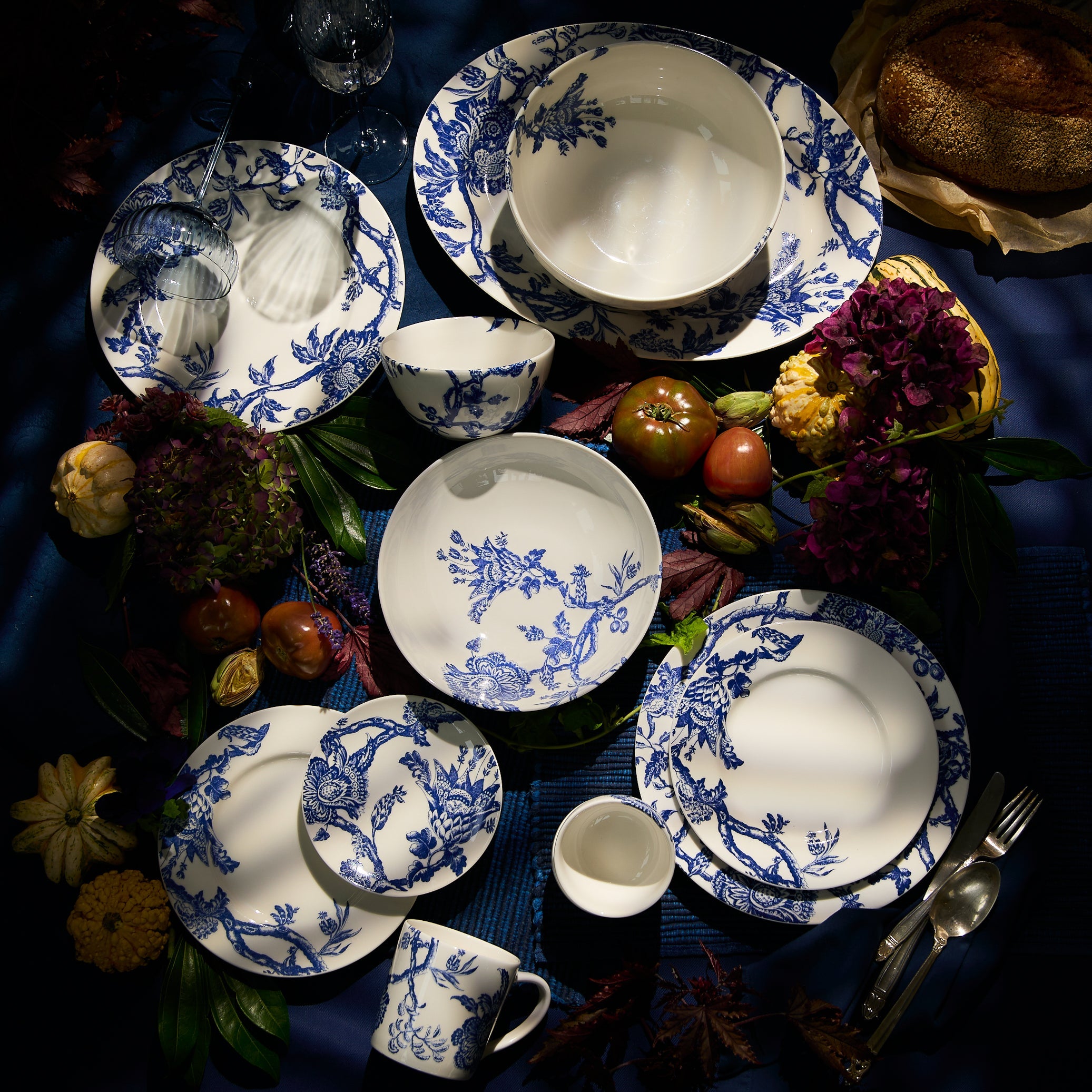 Arcadia Vegetable Serving Bowl