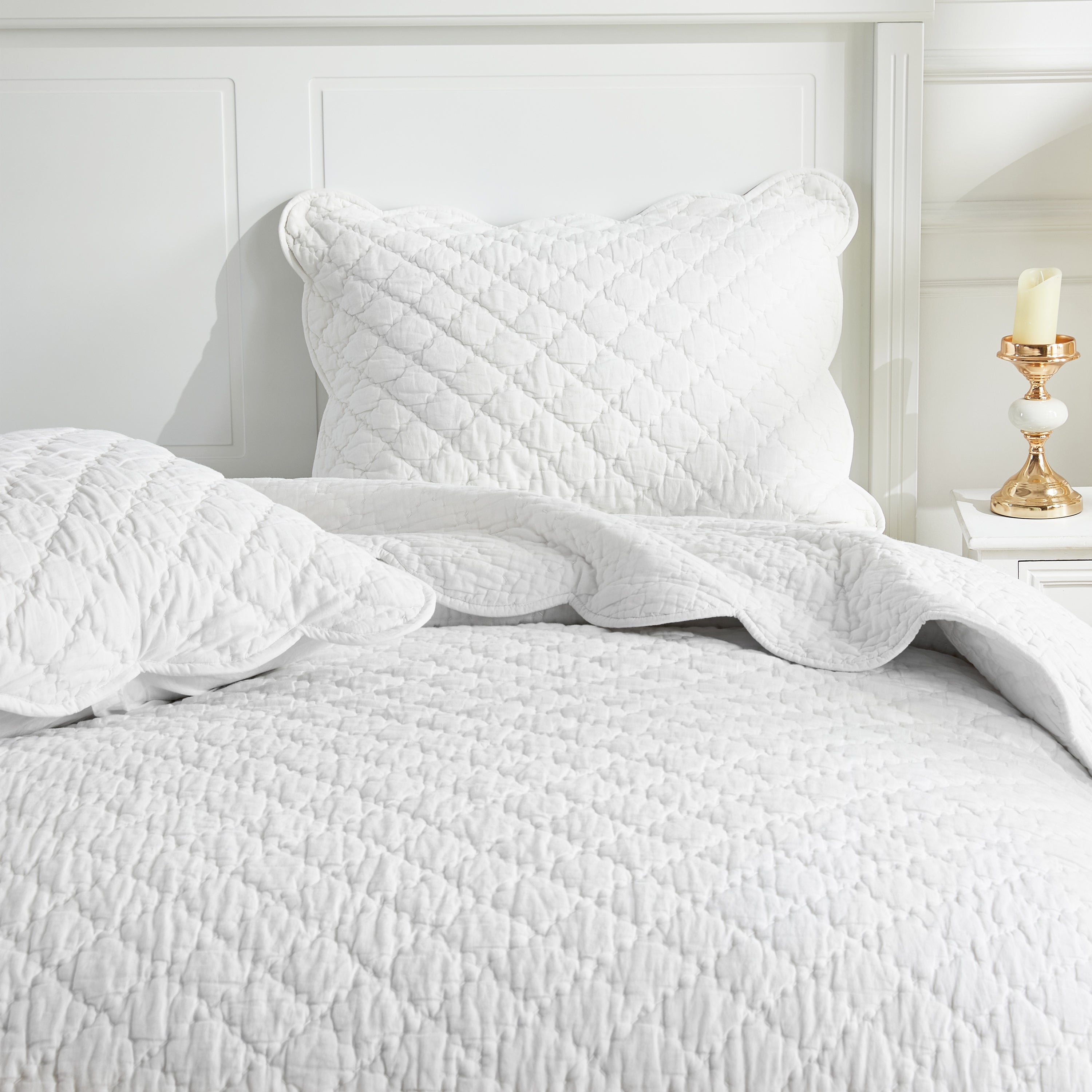 Diamond Scallop Cotton Voile Hand Stitched Quilt Set