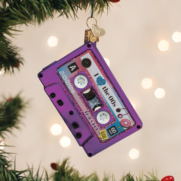 I Love The 00s Ornament Old World Christmas