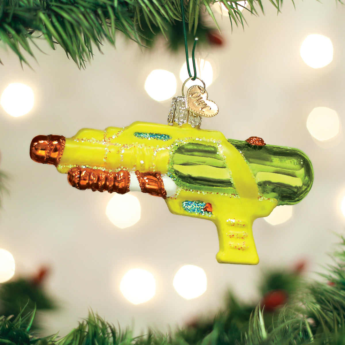 Squirt Gun Ornament Old World Christmas