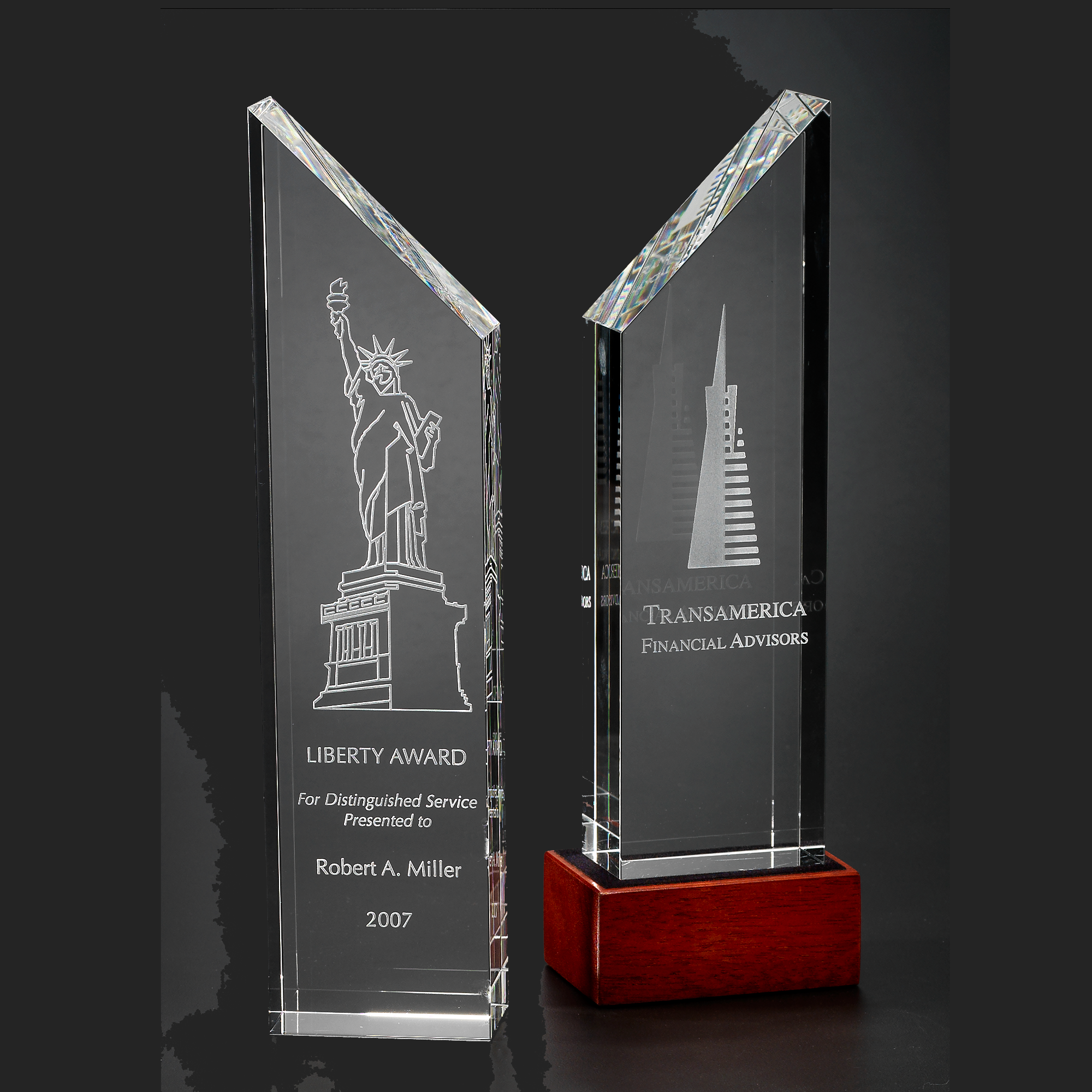 Manhattan Award Large
