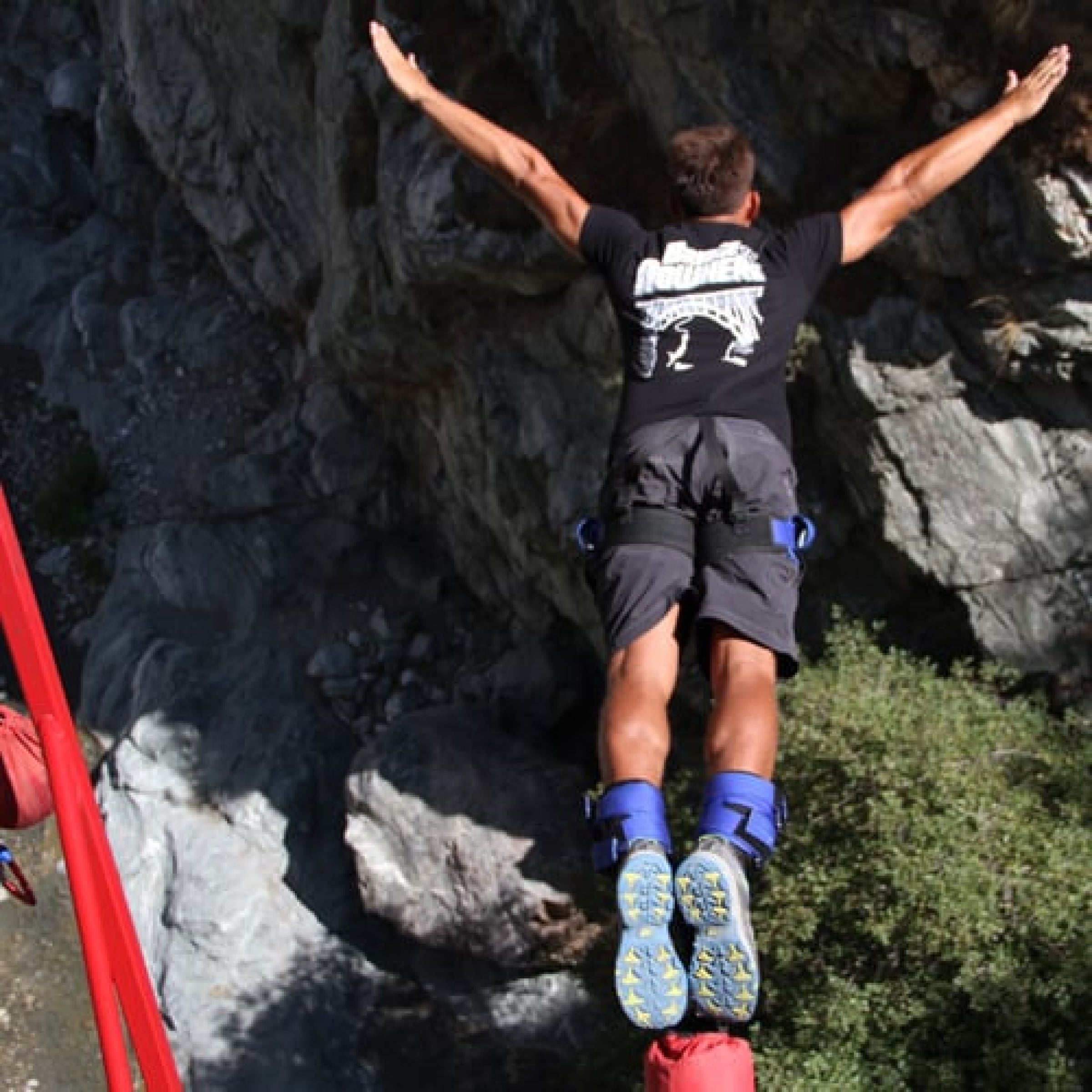 Bridge to Nowhere Bungee Jump