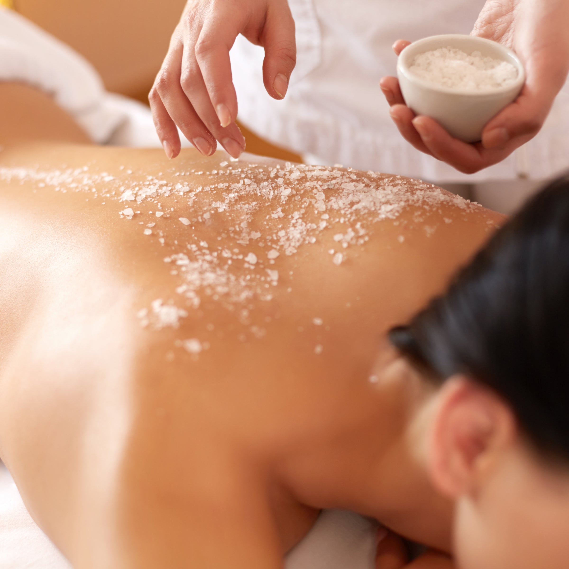 Ultimate Full Body Scrub and Massage