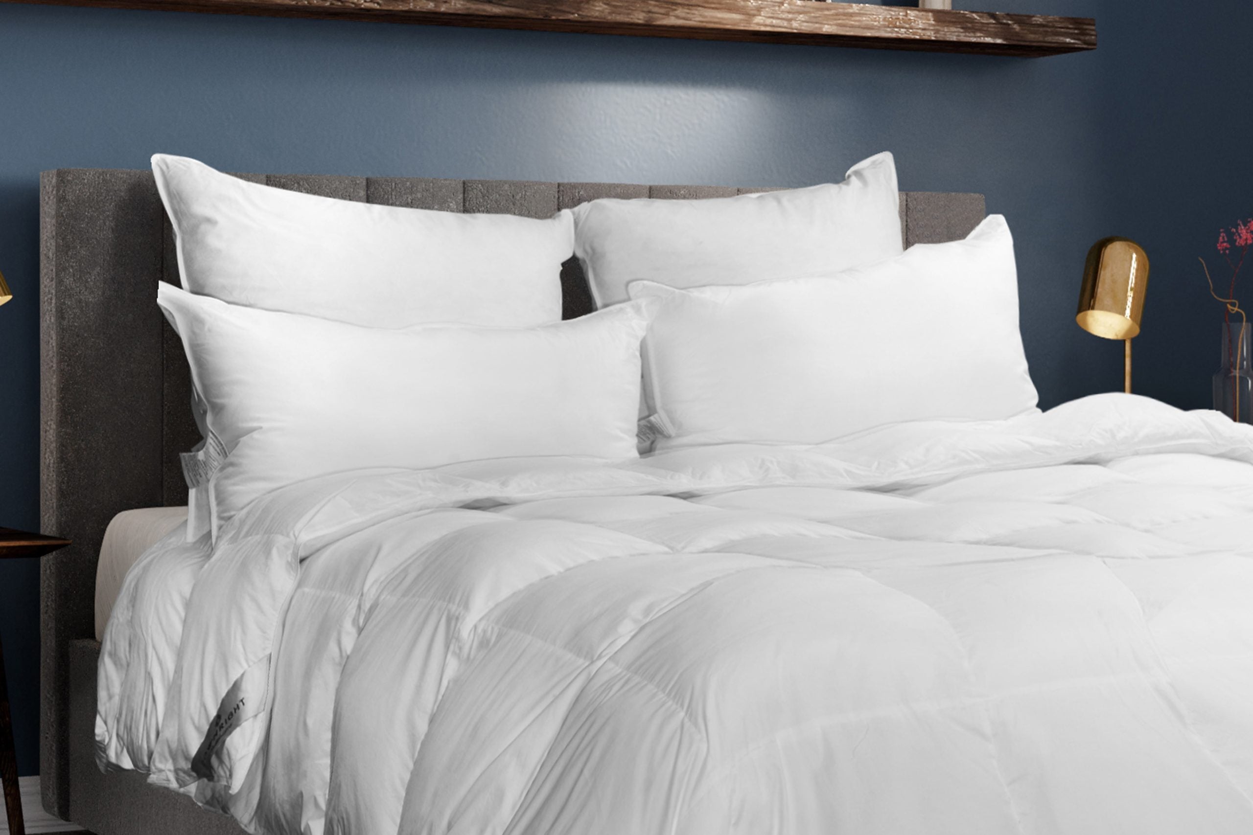 Cascada Peak Pillows