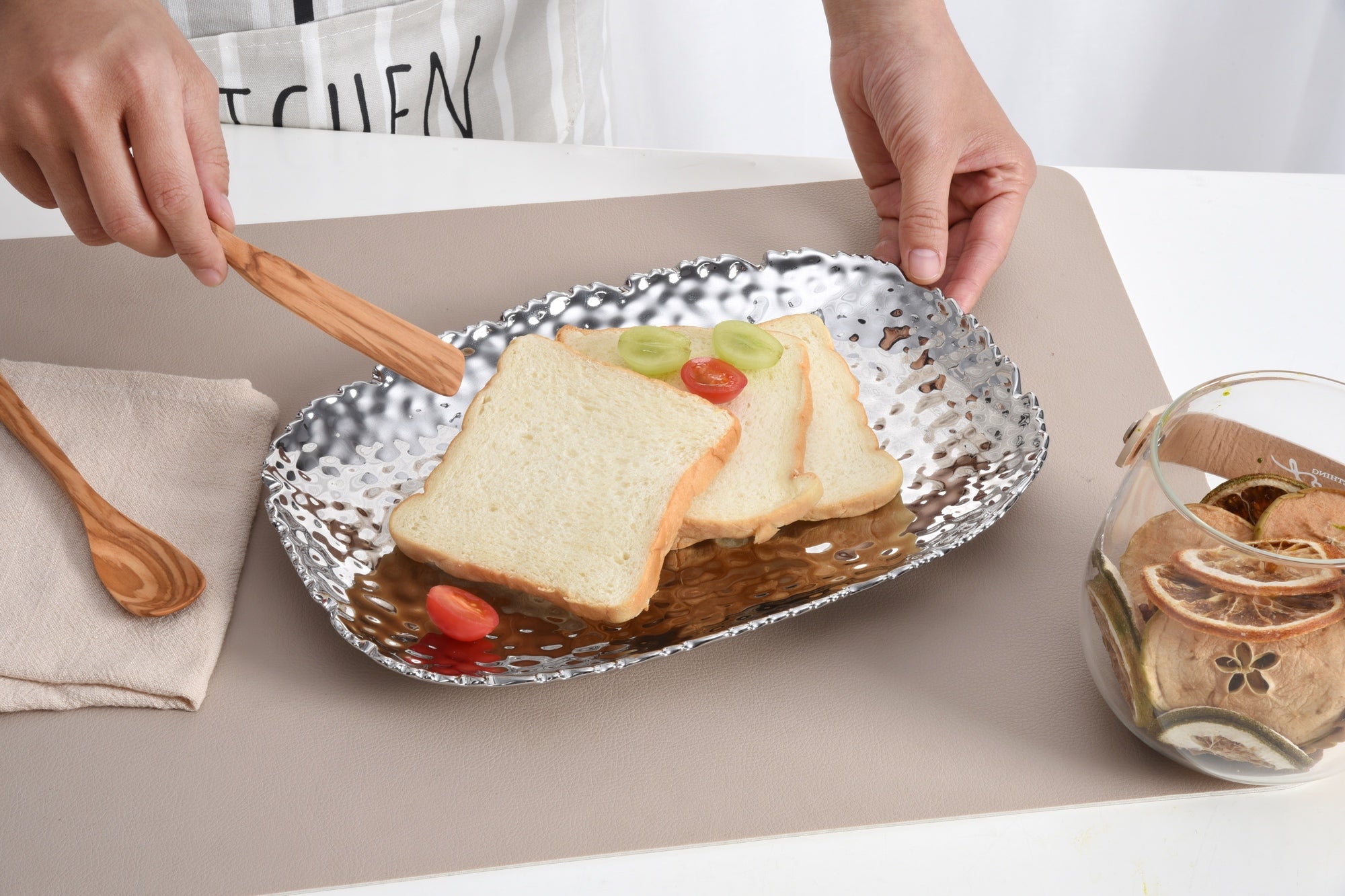 Millennium Small Serving Platter Pampa Bay