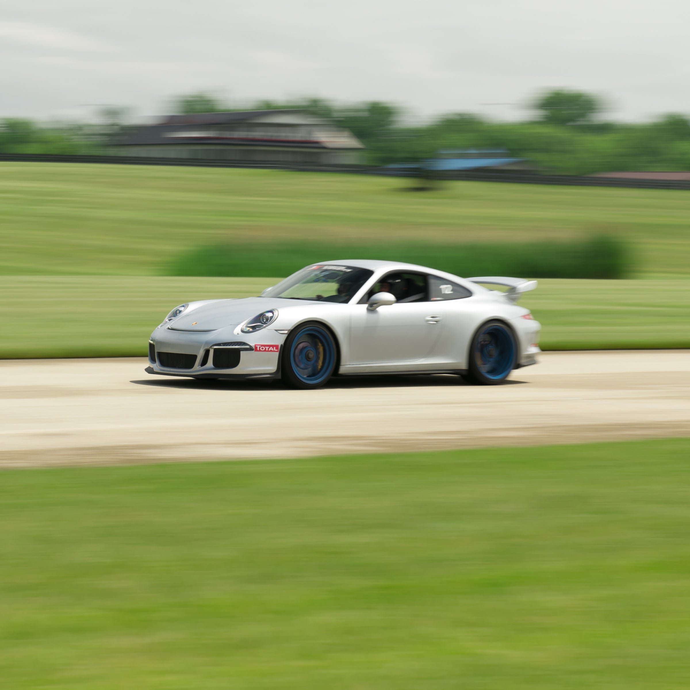 Race a Porsche 911 GT3 992 with Xtreme Xperience