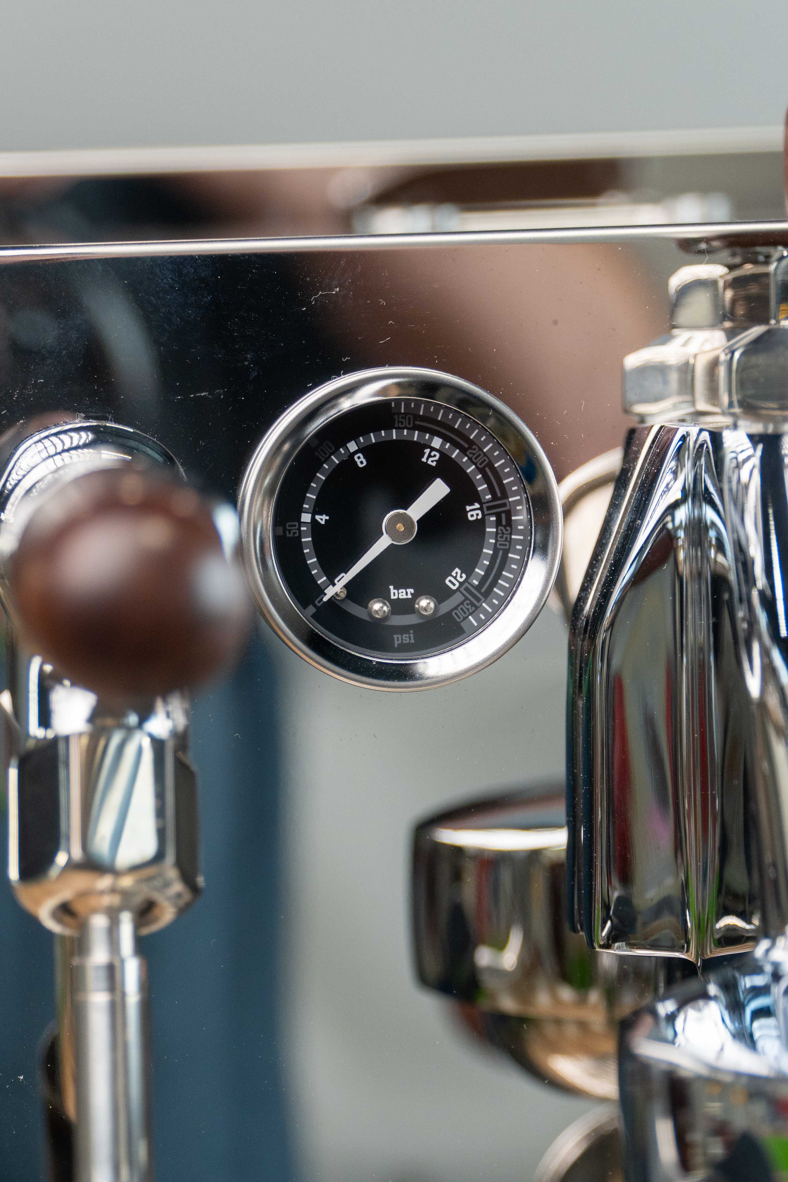 Turin™ Gallatin DB - Dual Boiler Espresso Machine with PID Espresso Outlet LLC