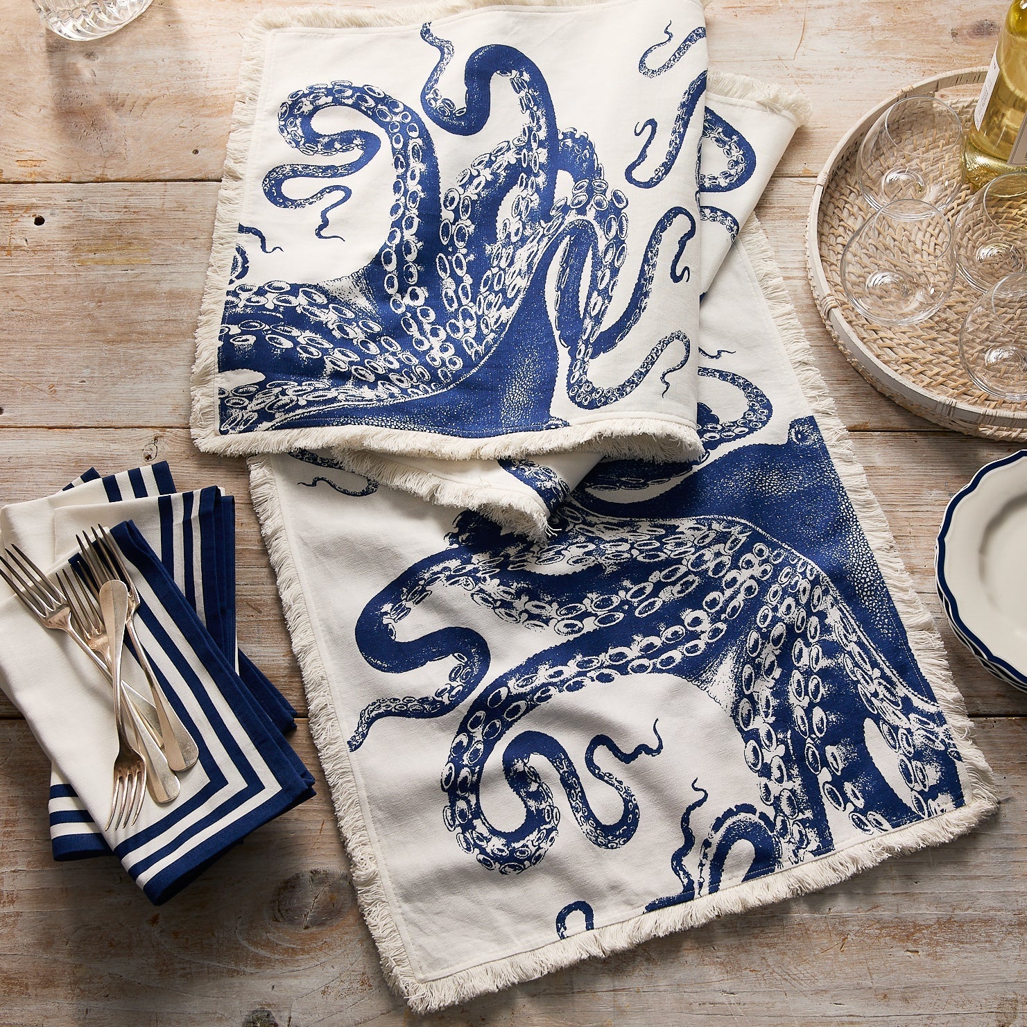 Lucy Table Runner