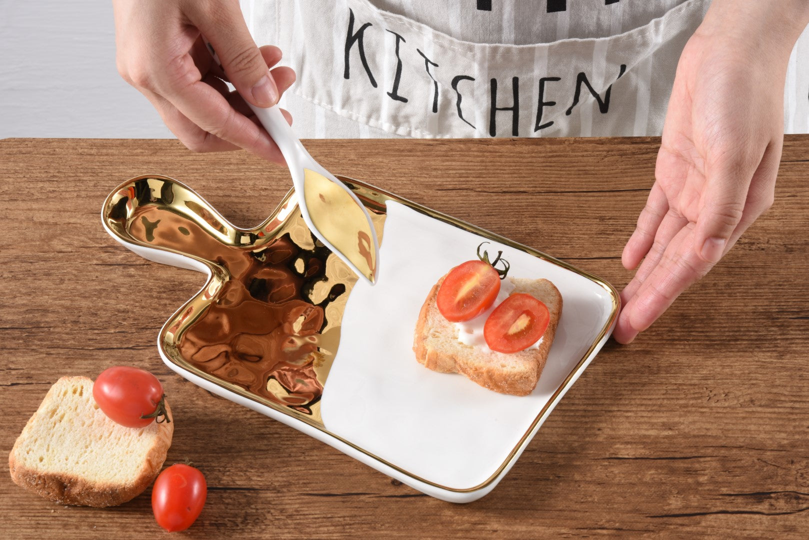 The Tray Set