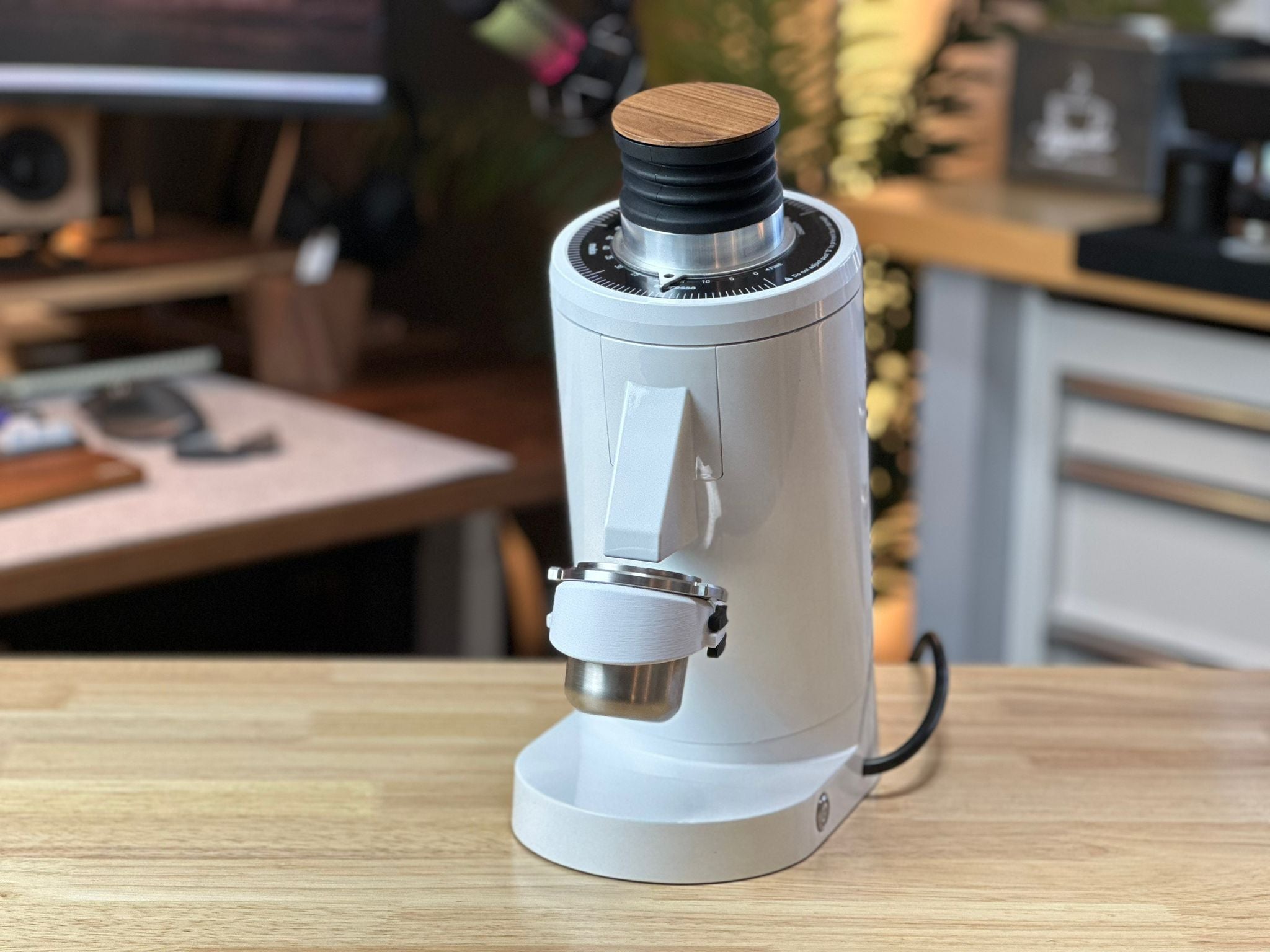 Turin DF83 v3 Single Dose Grinder Espresso Outlet LLC