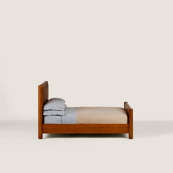 Shelter Point Bed detail view 2 - Ralph Lauren Home Furniture