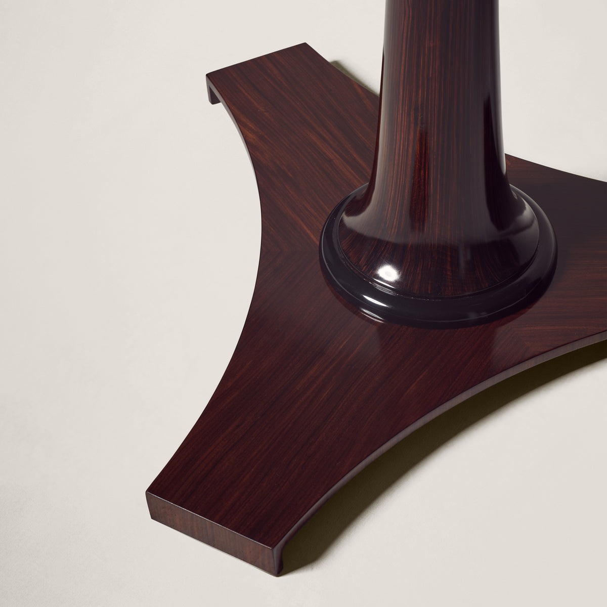 Parker Console, detail
