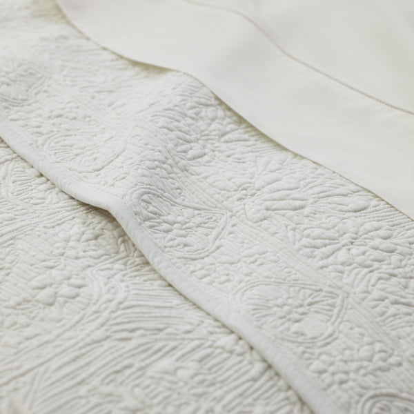 Saddlebrook Carolyne Coverlet
